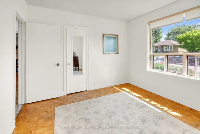 Additional image 18 of 16 Redfern Ave