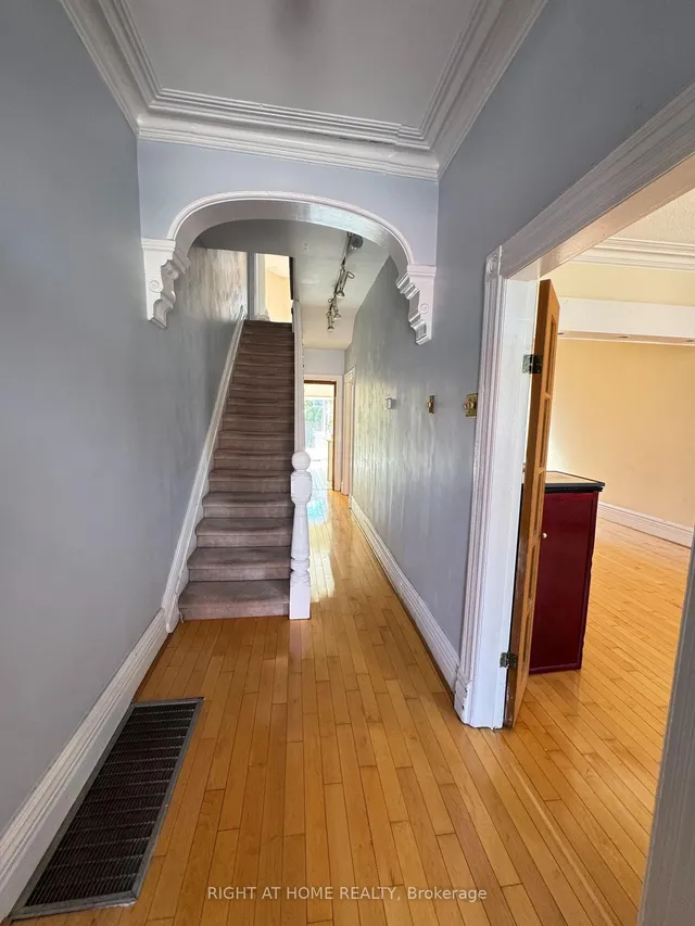 Additional image 3 of 755 Gerrard St