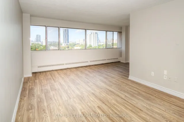 Additional image 15 of 10 Sunny Glwy Unit 1409