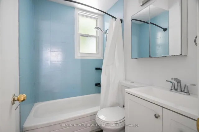 Additional image 15 of 371 Howland Ave