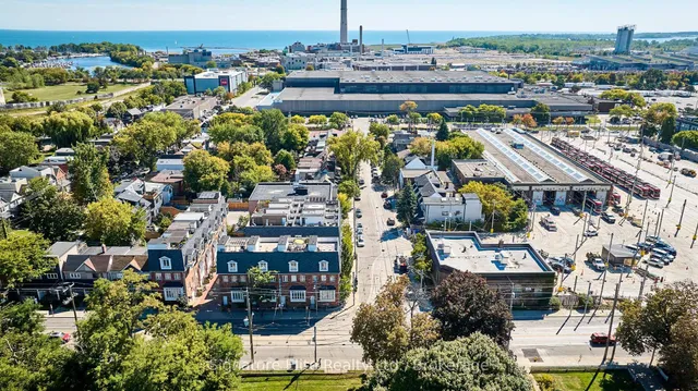 Additional image 21 of 45 Connaught Ave Unit 402