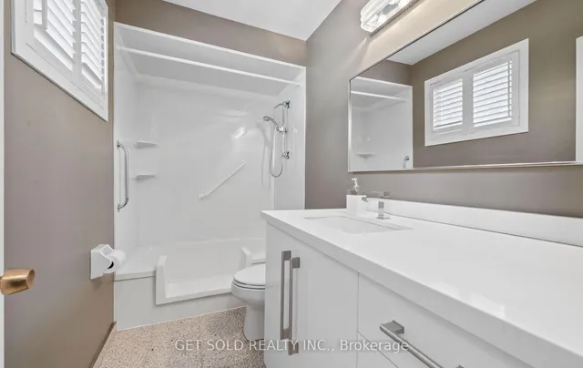 Additional image 23 of 54 Ringway Cres