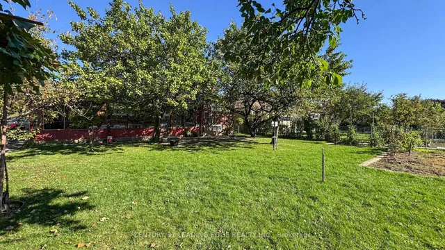 Additional image 41 of 325 Waterloo Ave