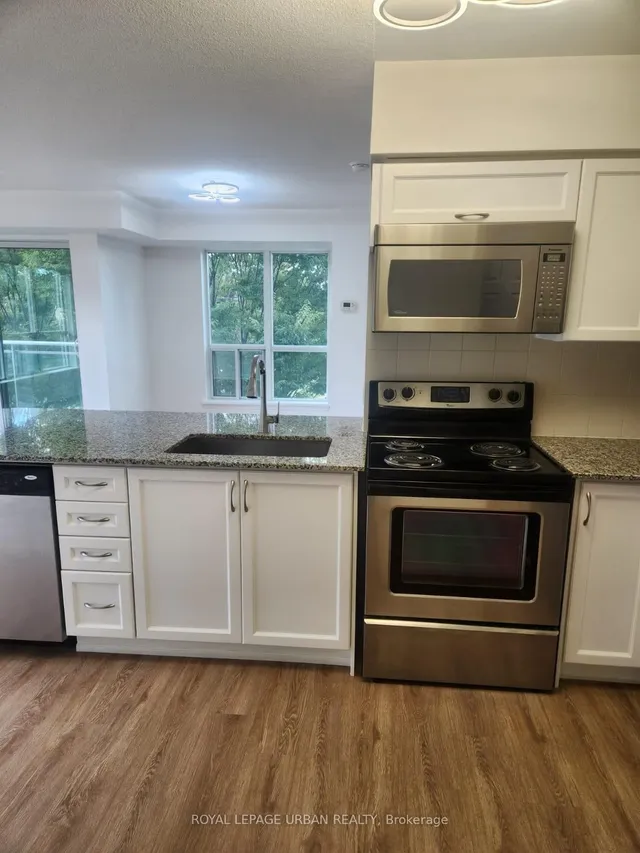 Additional image 13 of 60 Fairfax Cres Unit 211