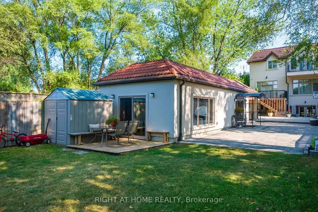 Additional image 39 of 316 Churchill Ave