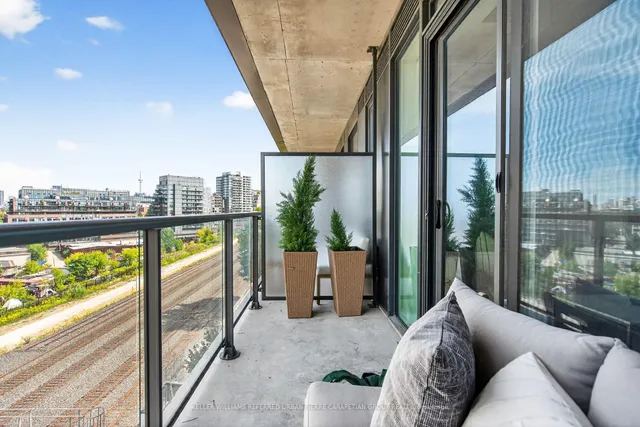 Additional image 30 of 57 Brock Ave Unit 702