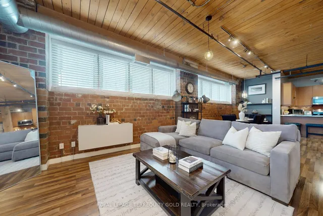 Additional image 9 of 2154 Dundas St Unit 107