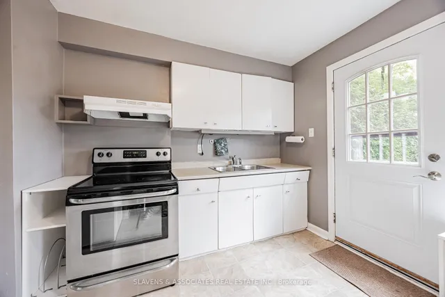 Additional image 14 of 4 Burdock Lane