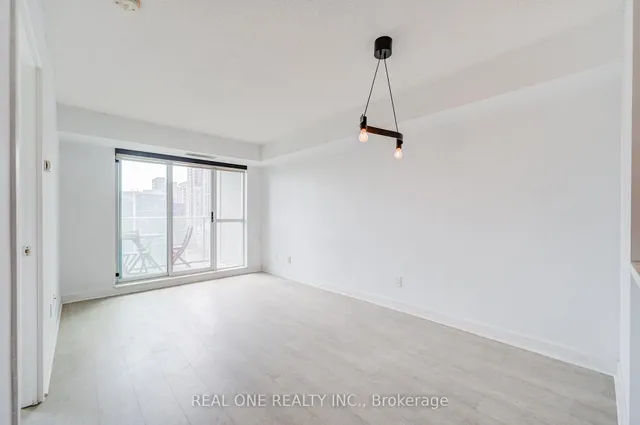 Additional image 19 of 31 Bales Ave Unit 1516