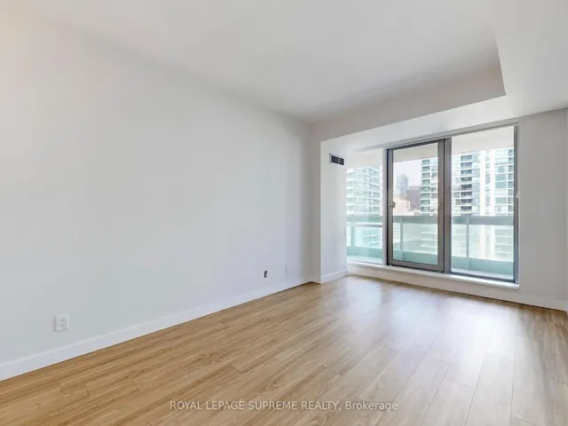 Additional image 22 of 10 Queens Quay Unit 2210