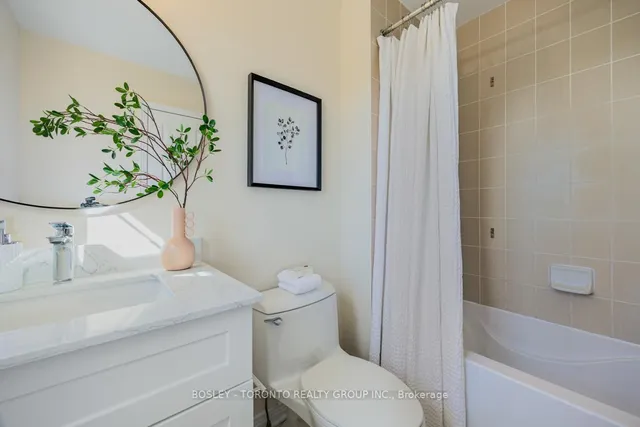 Additional image 32 of 93 Wilkes Cres