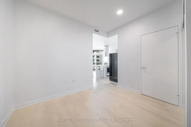 Additional image 5 of 38 Dan Leckie Way Unit 2807