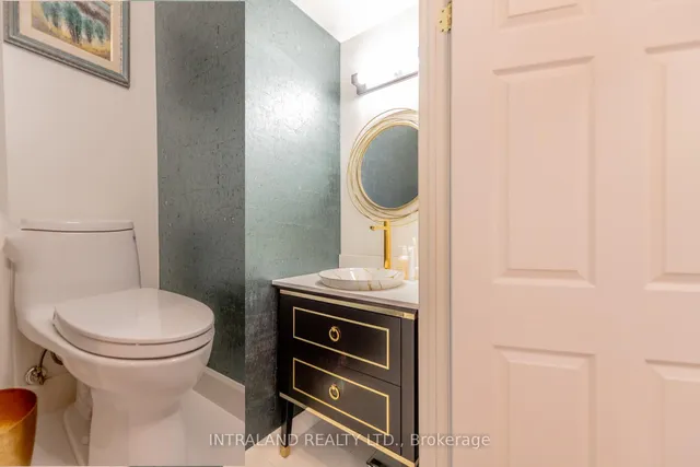 Additional image 4 of 4200 Bathurst St Unit 705