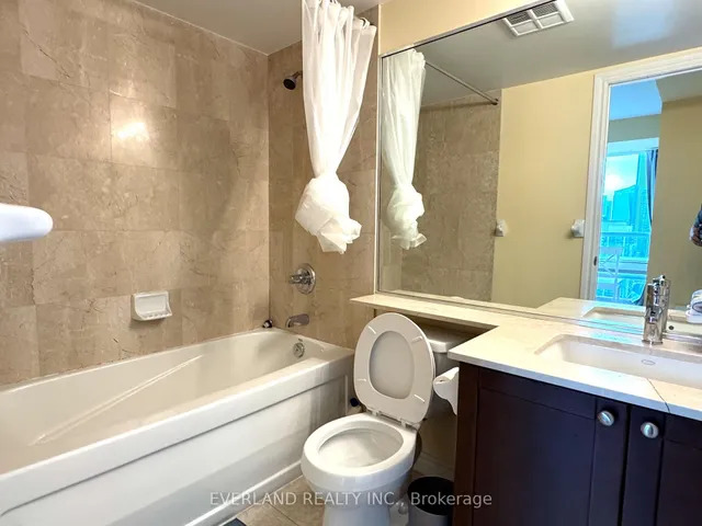 Additional image 6 of 761 Bay St Unit 3009