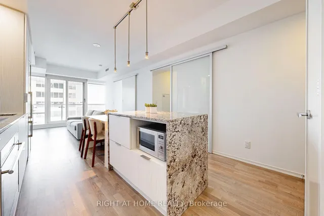 Additional image 6 of 1 Bloor St Unit 3312