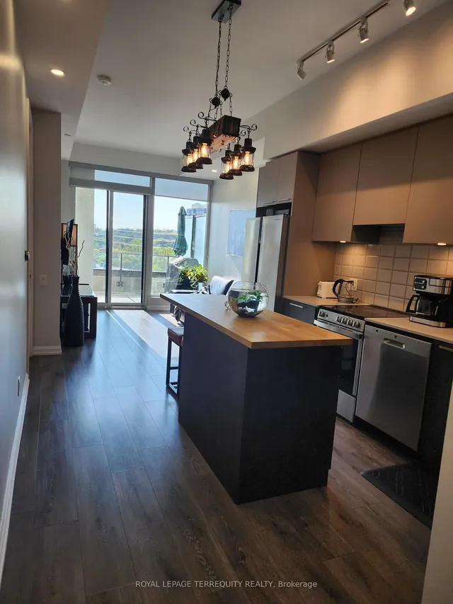 Additional image 4 of 4208 Dundas St Unit 610