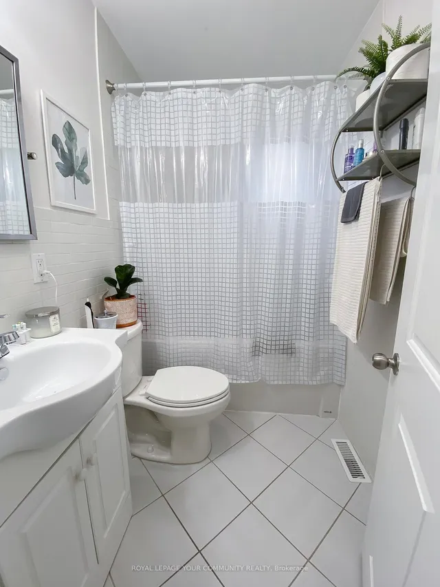 Additional image 41 of 154 Day Ave