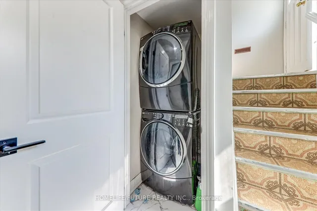 Additional image 26 of 153 Centennial Rd