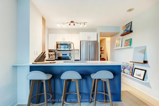 Additional image 18 of 397 Front St Unit 1010