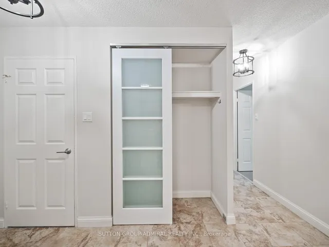 Additional image 8 of 45 Carlton St Unit 312