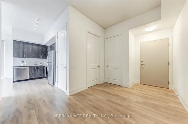 Additional image 13 of 20 Meadowglen Pl Unit 2606