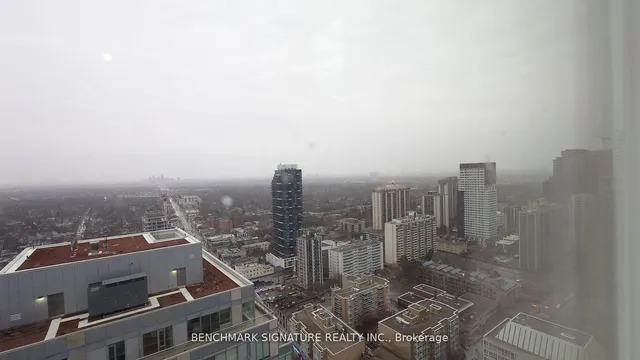 Additional image 20 of 33 Helendale Ave Unit 2902