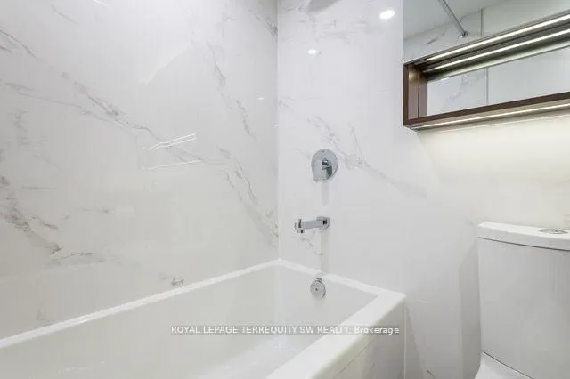 Additional image 24 of 38 Widmer St Unit 1508