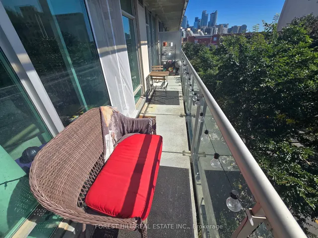 Additional image 4 of 650 Queens Quay W Blvd Unit 516