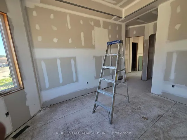 Additional image 23 of 68B Laurel Ave