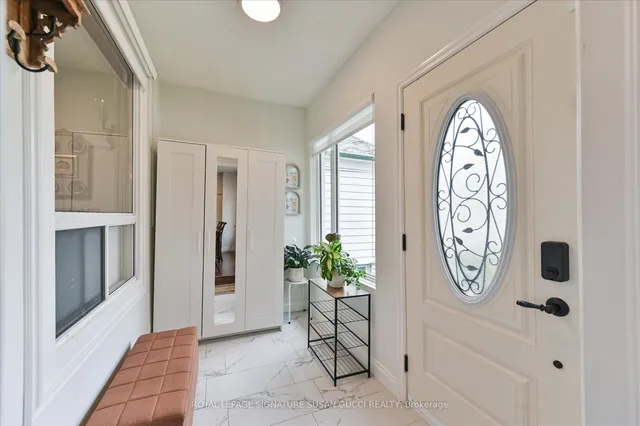 Additional image 3 of 94 Meighen Ave