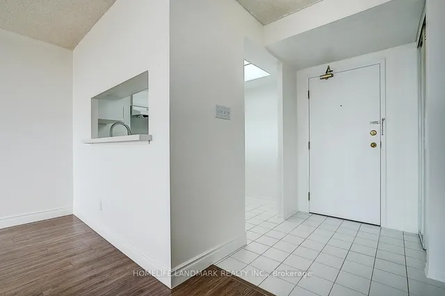 Additional image 7 of 2550 Lawrence Ave Unit 915