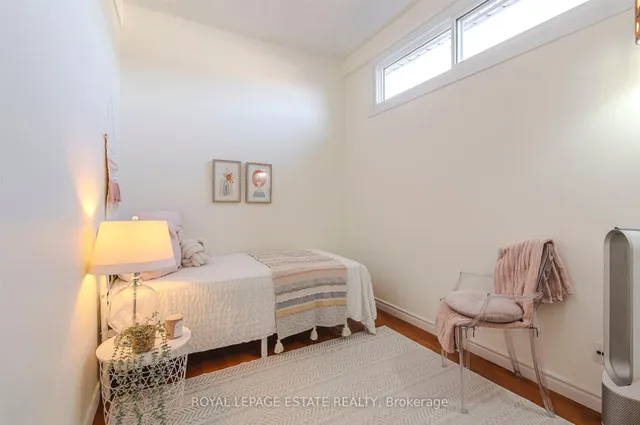 Additional image 26 of 1209 Queen St Unit 32