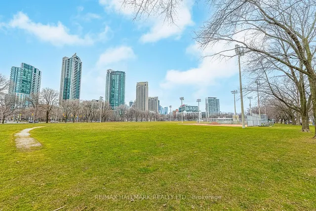 Additional image 32 of 69 Lynn Williams St Unit 709