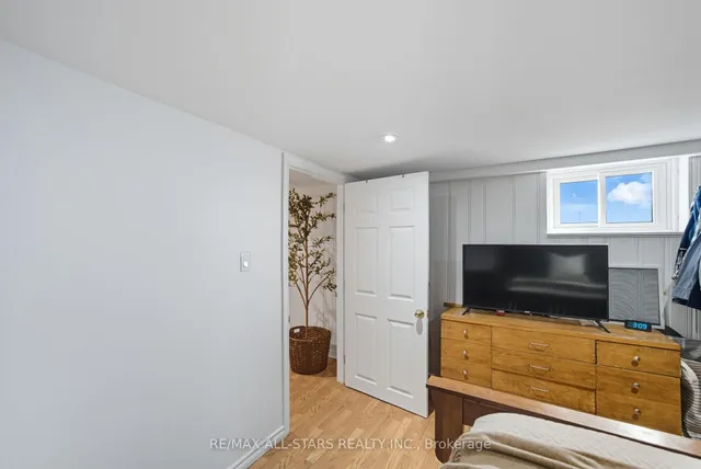 Additional image 31 of 11 Chatterton Blvd