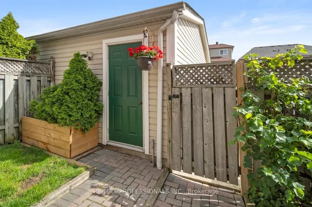 Additional image 44 of 47 Tarragona Blvd