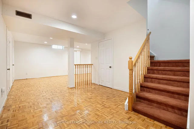 Additional image 31 of 77 Canongate Tr