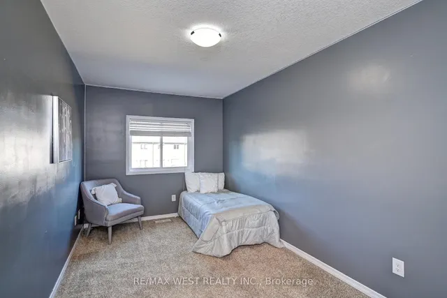 Additional image 32 of 21 Machado St