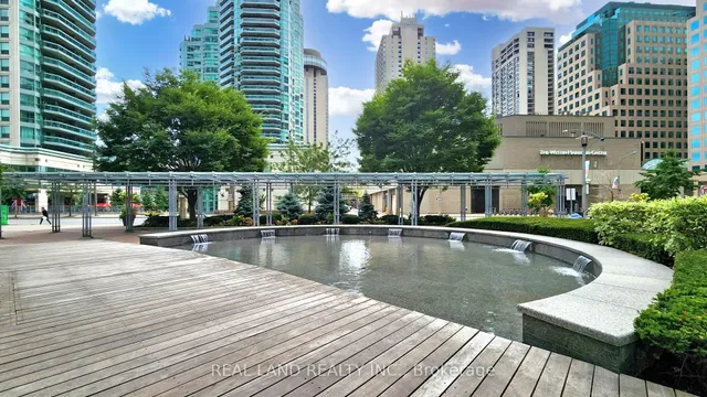 Additional image 44 of 33 Bay St Unit 1908