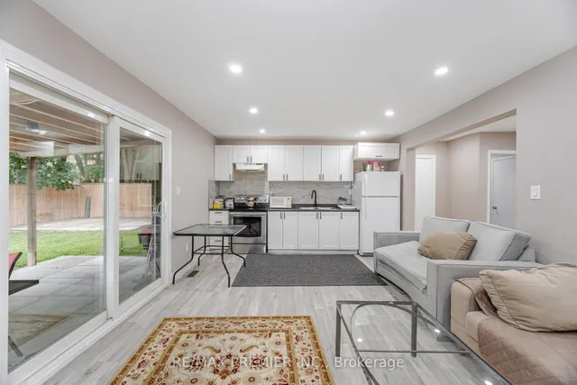 Additional image 30 of 173 Torresdale Ave