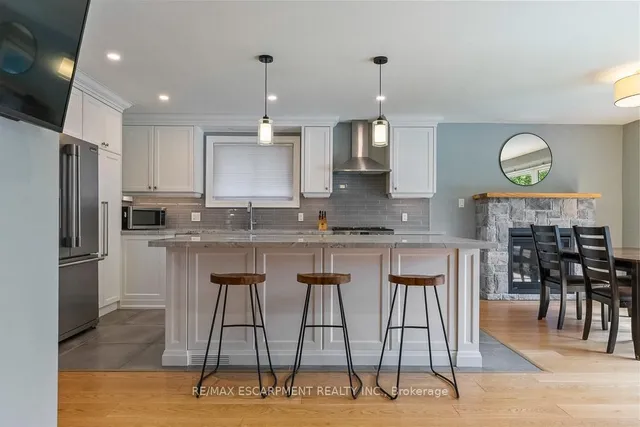 Additional image 11 of 4 Thorpe Rd