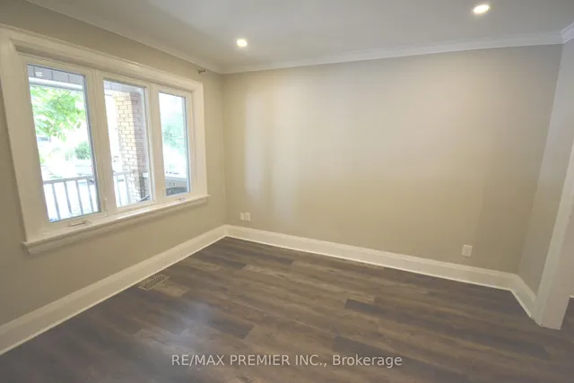 Additional image 7 of 256 Harvie Ave