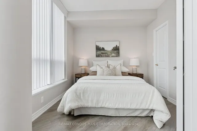 Additional image 14 of 230 Queens Quay Unit 1221