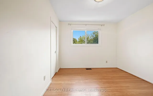 Additional image 17 of 54 Ringway Cres