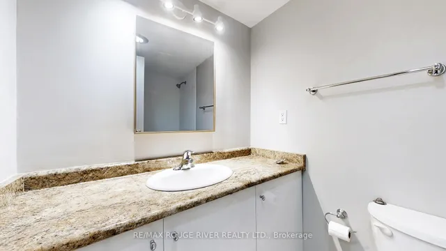 Additional image 24 of 40 Chichester Pl Unit 203