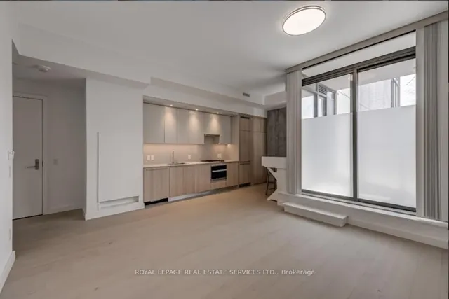 Additional image 7 of 81 Wellesley St Unit 203