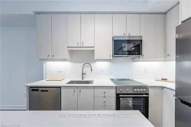 Additional image 10 of 15 Wellington St Unit 907