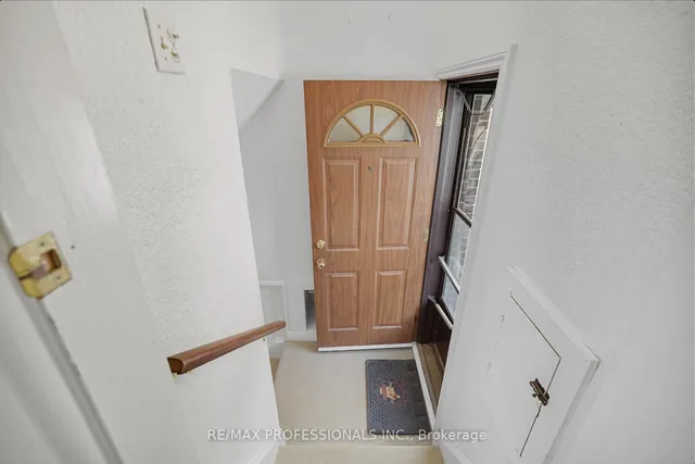 Additional image 32 of 23 Scotswood Rd