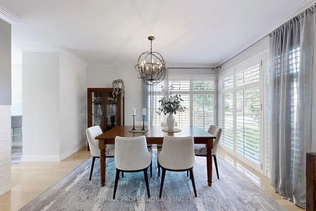 Additional image 15 of 126 Laurel Ave