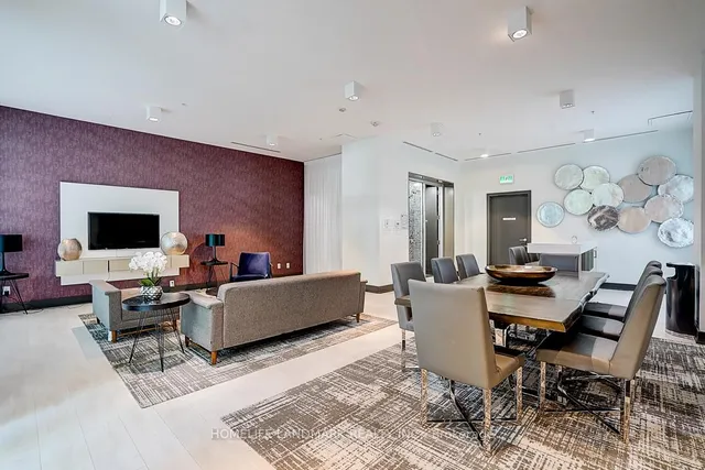 Additional image 39 of 68 Merton St Unit 901