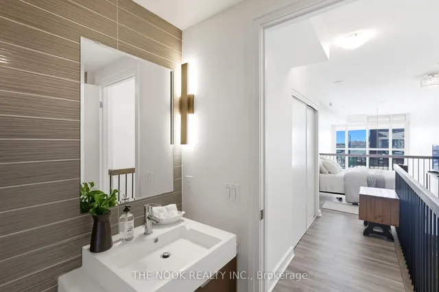 Additional image 31 of 5 Hanna Ave Unit 309